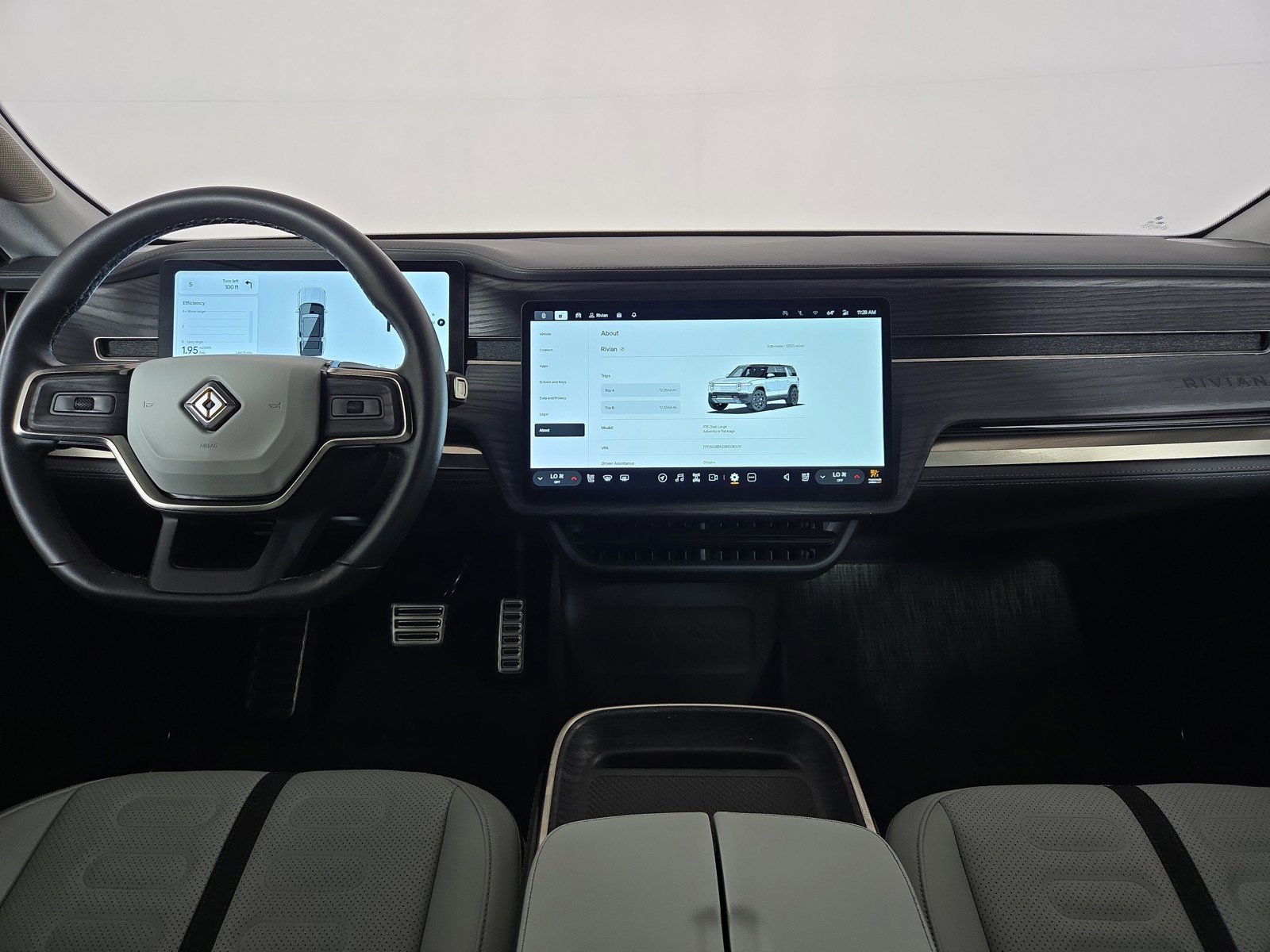 Used 2024 Rivian R1S Adventure AWD/4WD image 27