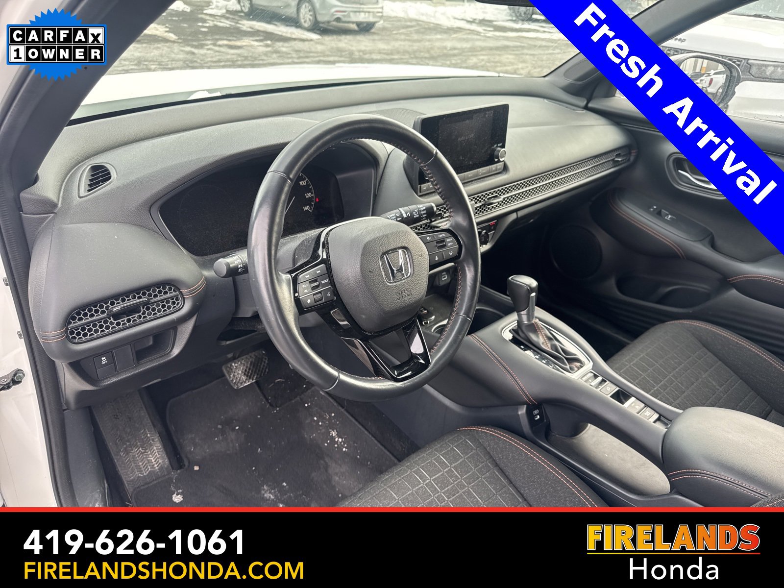 Used 2025 Honda HR-V Sport image 16