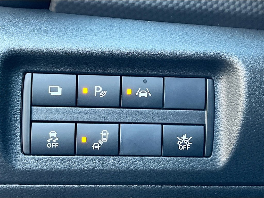 Certified 2024 Nissan Kicks S image 8