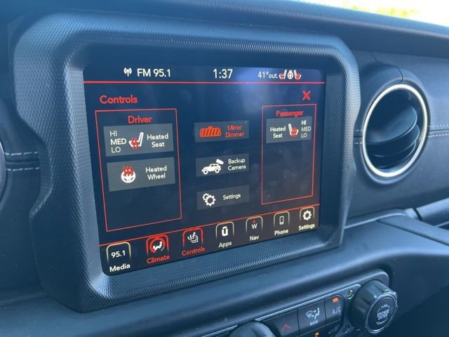 Used 2023 Jeep Wrangler Unlimited Sahara w/ Cold Weather Group image 27