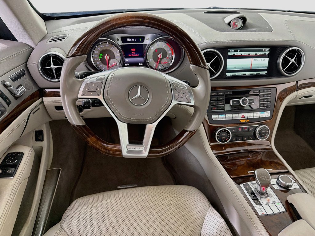 Used 2015 Mercedes-Benz SL 400 image 24