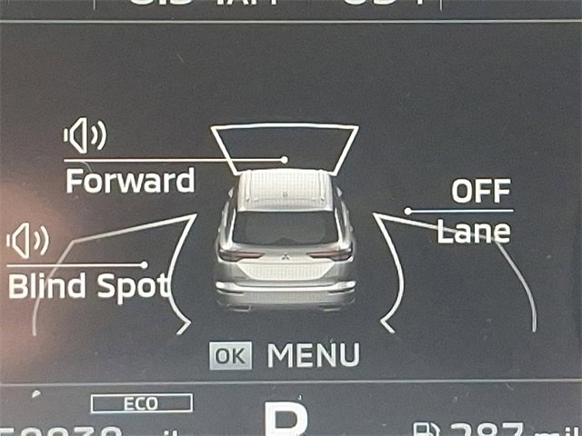 Used 2022 Mitsubishi Outlander ES image 27