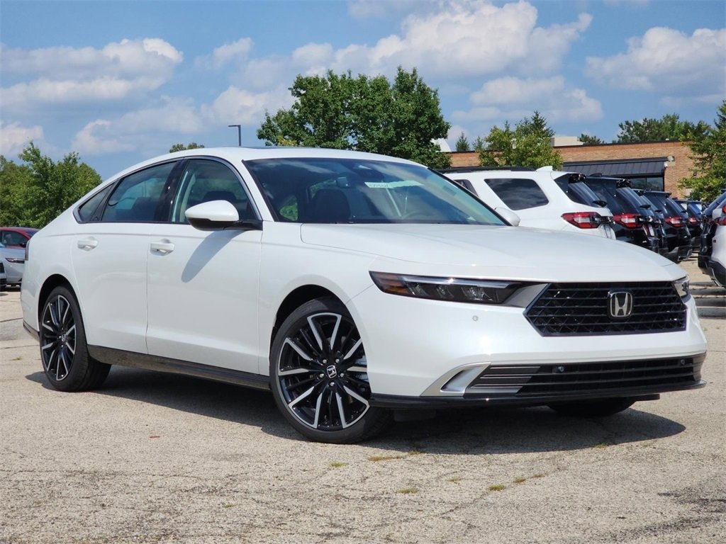 New 2025 Honda Accord Touring image 2