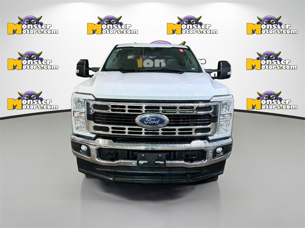 Used 2024 Ford F350 XLT image 10