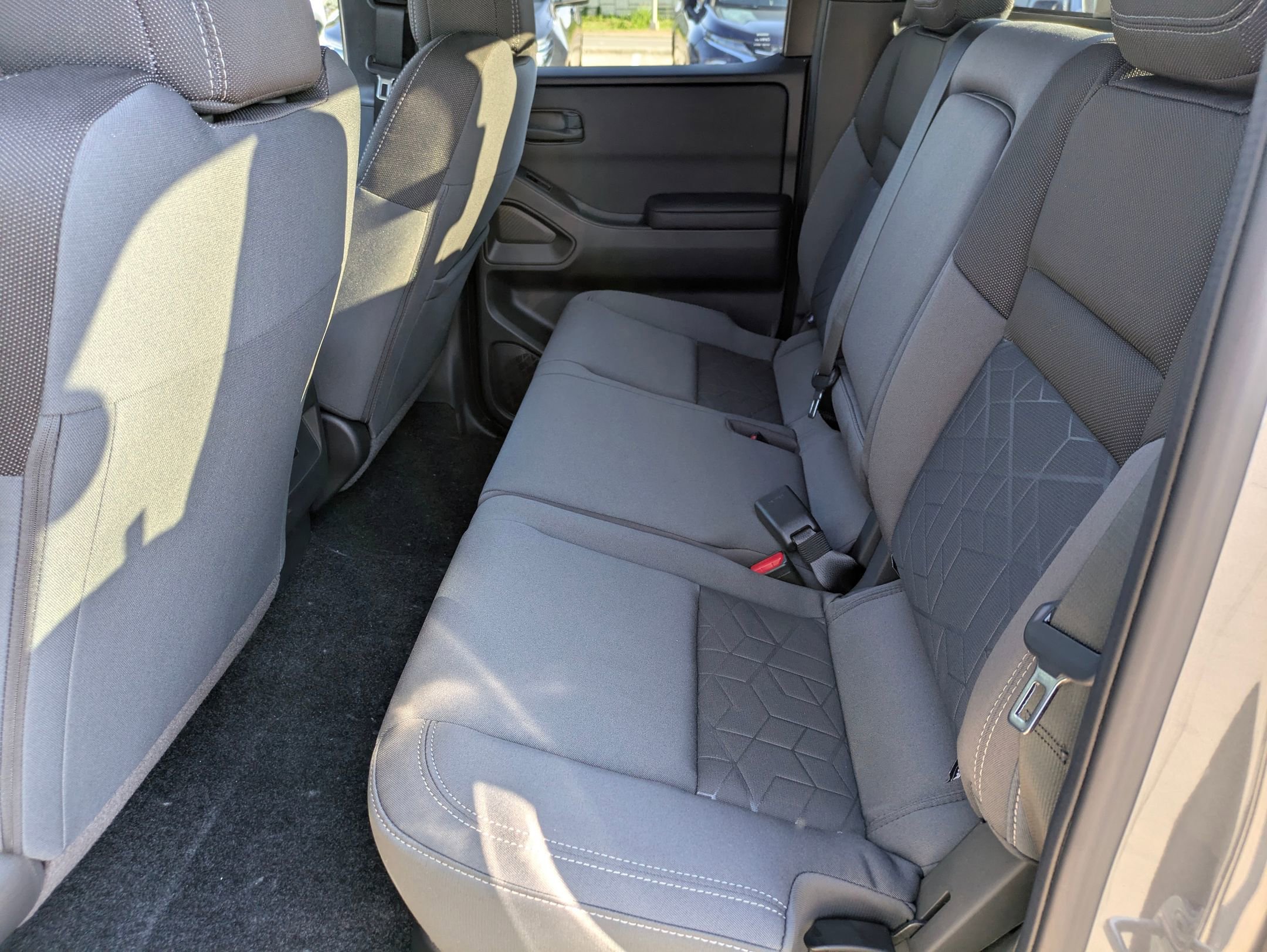 New 2026 Nissan Frontier SV image 12