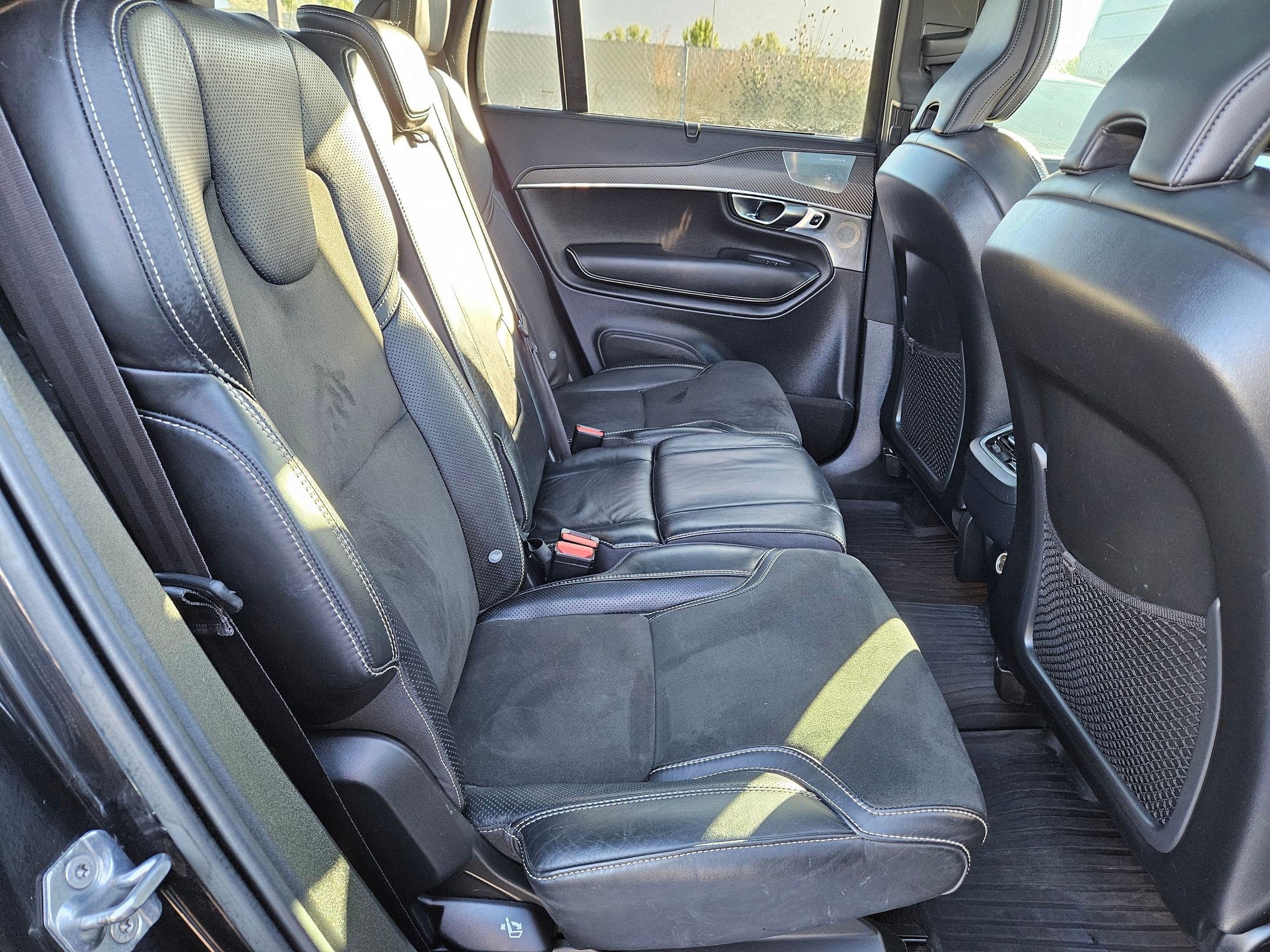 Used 2019 Volvo XC90 T6 R-Design w/ Advanced Package AWD/4WD image 32