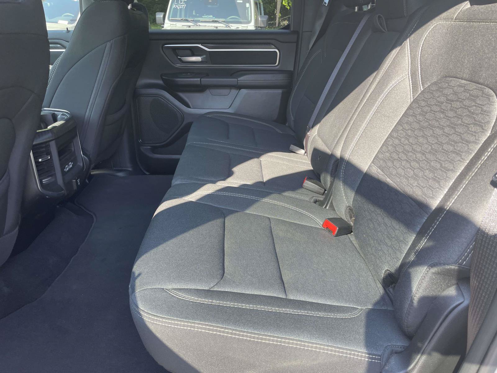 Used 2025 RAM 1500 Big Horn AWD/4WD image 10