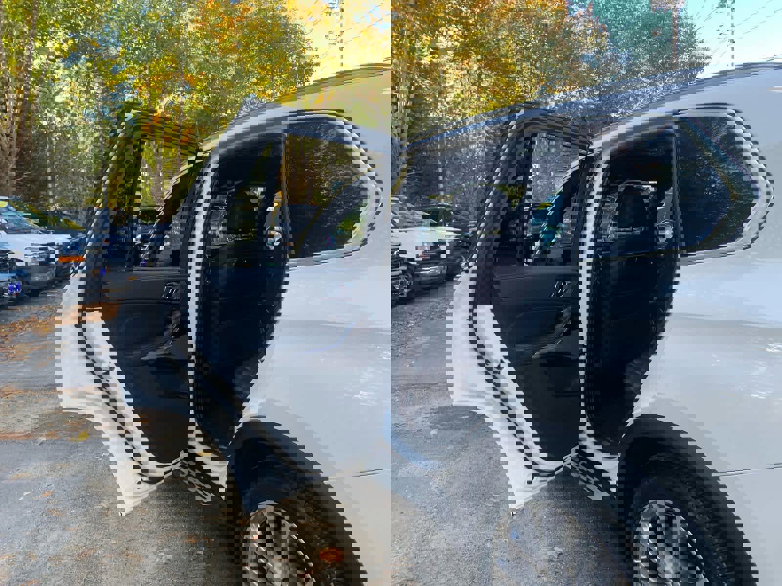 Used 2025 BMW X5 xDrive50e image 35