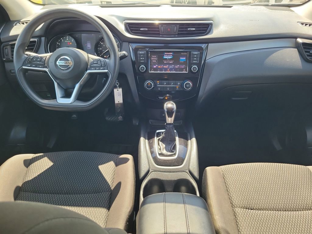Used 2019 Nissan Rogue Sport S FWD image 17