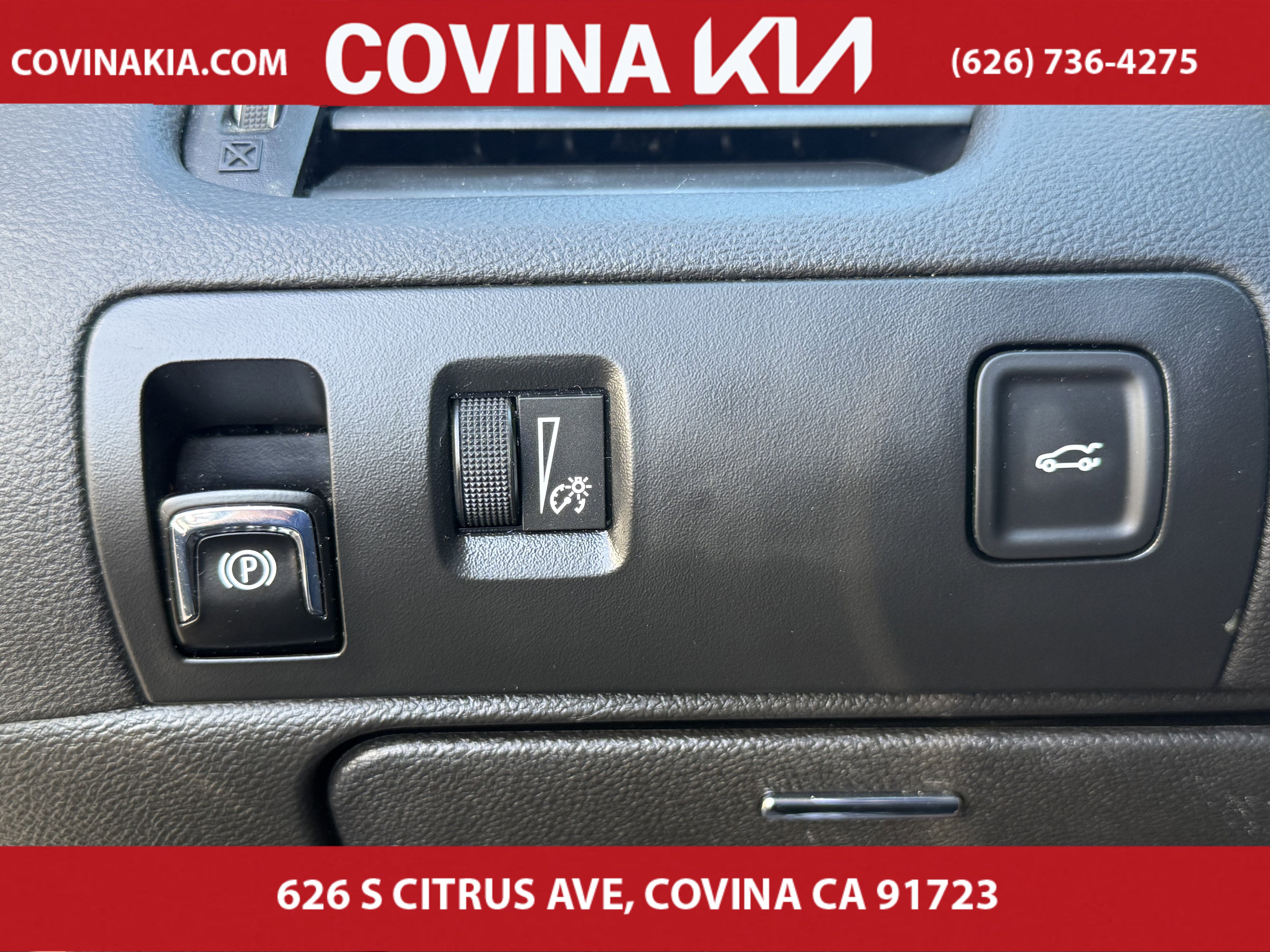 Used 2017 Chevrolet Impala LT image 22