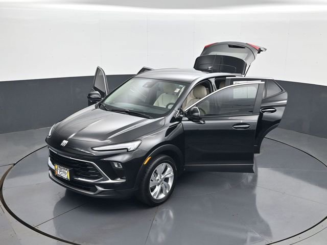 Certified 2024 Buick Encore GX Preferred w/ Comfort Package AWD/4WD image 30