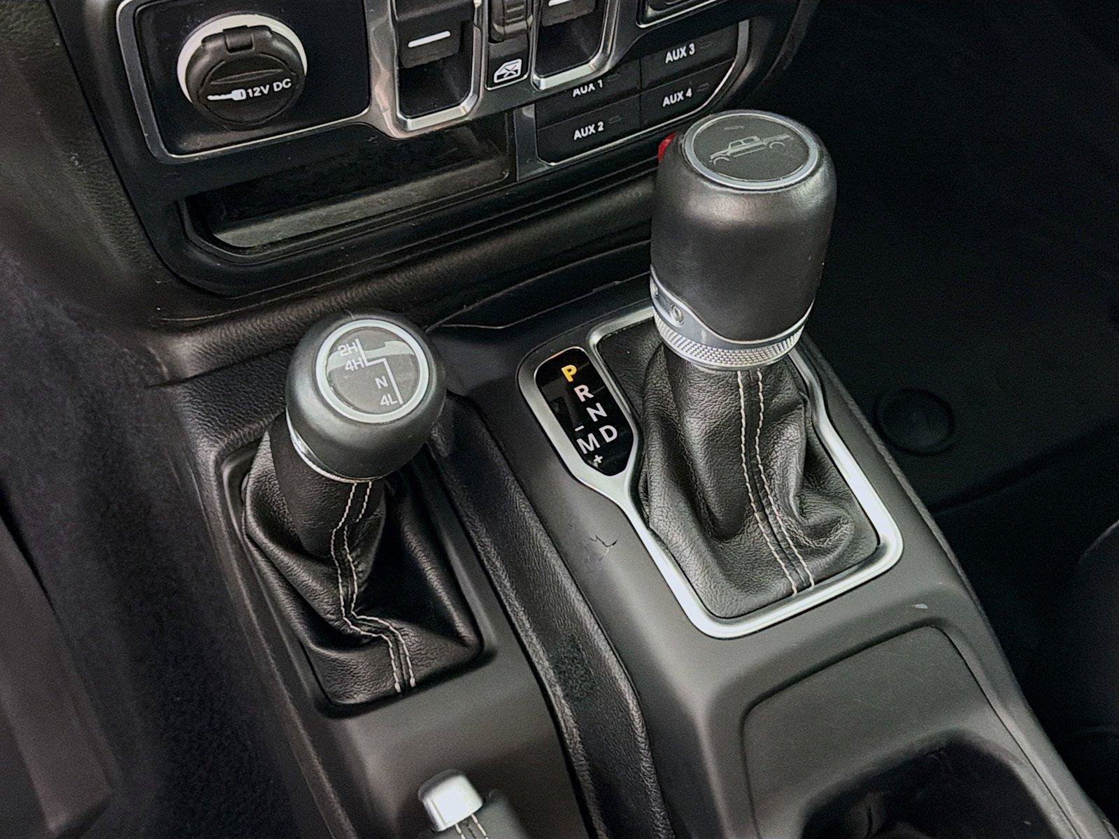 Used 2020 Jeep Gladiator Overland AWD/4WD image 22