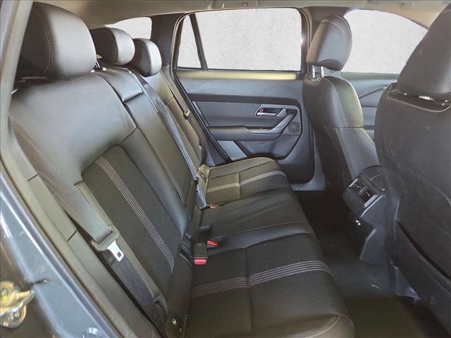 Used 2025 MAZDA CX-50 AWD 2.5 S w/ Premium Package image 18