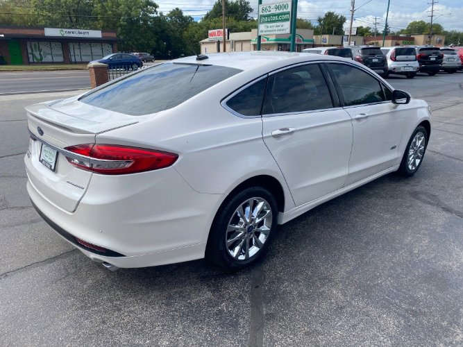 Used 2018 Ford Fusion Energi Titanium image 4