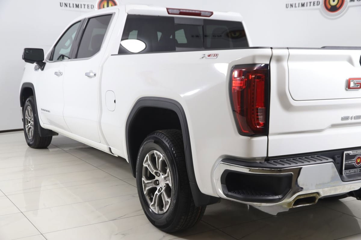 Used 2023 GMC Sierra 1500 SLT w/ SLT Convenience Package AWD/4WD image 25