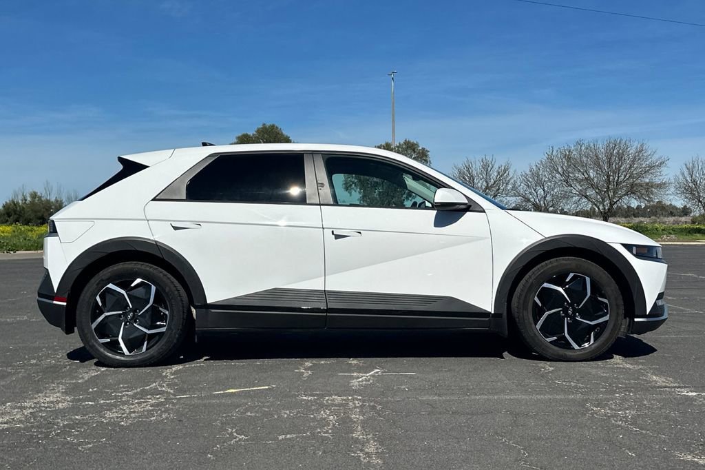 Used 2023 Hyundai Ioniq 5 SE AWD/4WD image 3