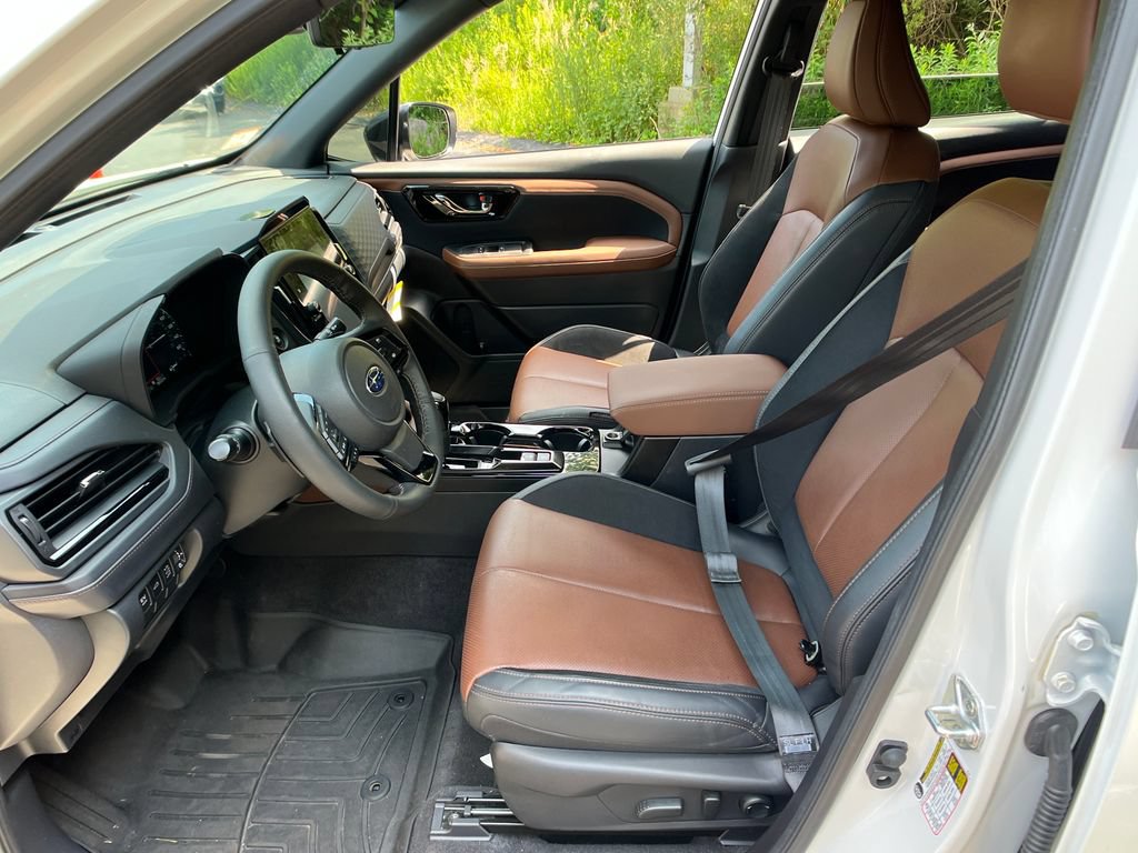Used 2026 Subaru Forester Touring AWD/4WD image 9