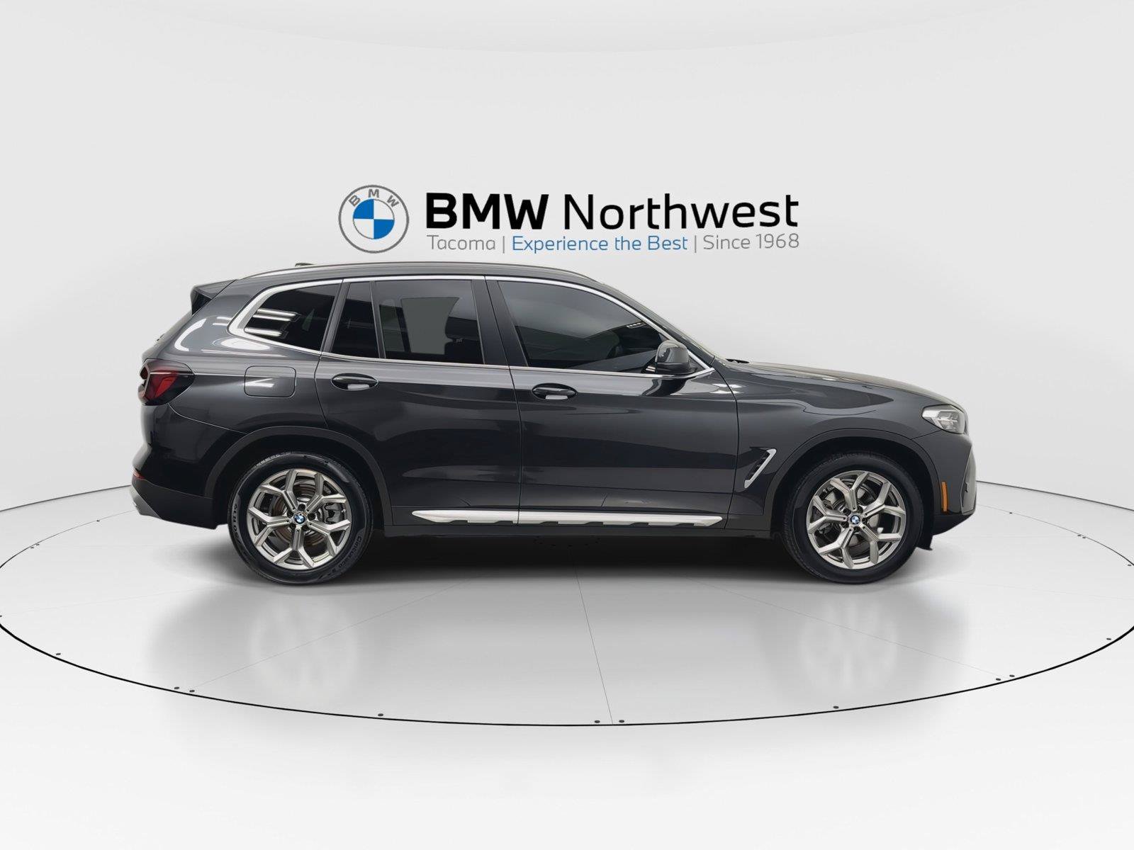 Used 2023 BMW X3 xDrive30i w/ Premium Package AWD/4WD image 5
