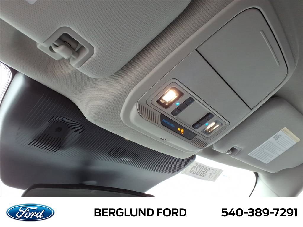 Used 2026 Ford Explorer Active image 19