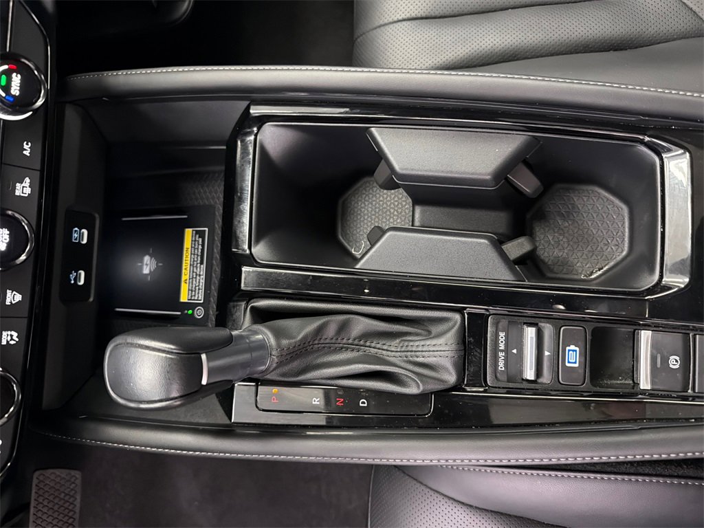 Used 2023 Honda Accord Touring image 31