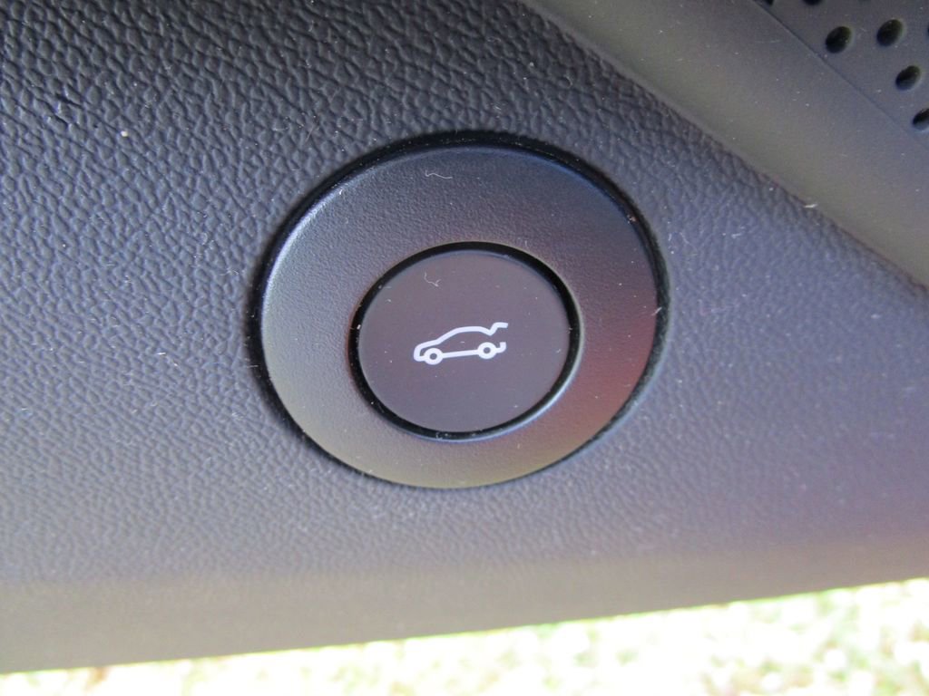Used 2022 Chevrolet Camaro LT w/ RS Package RWD image 21