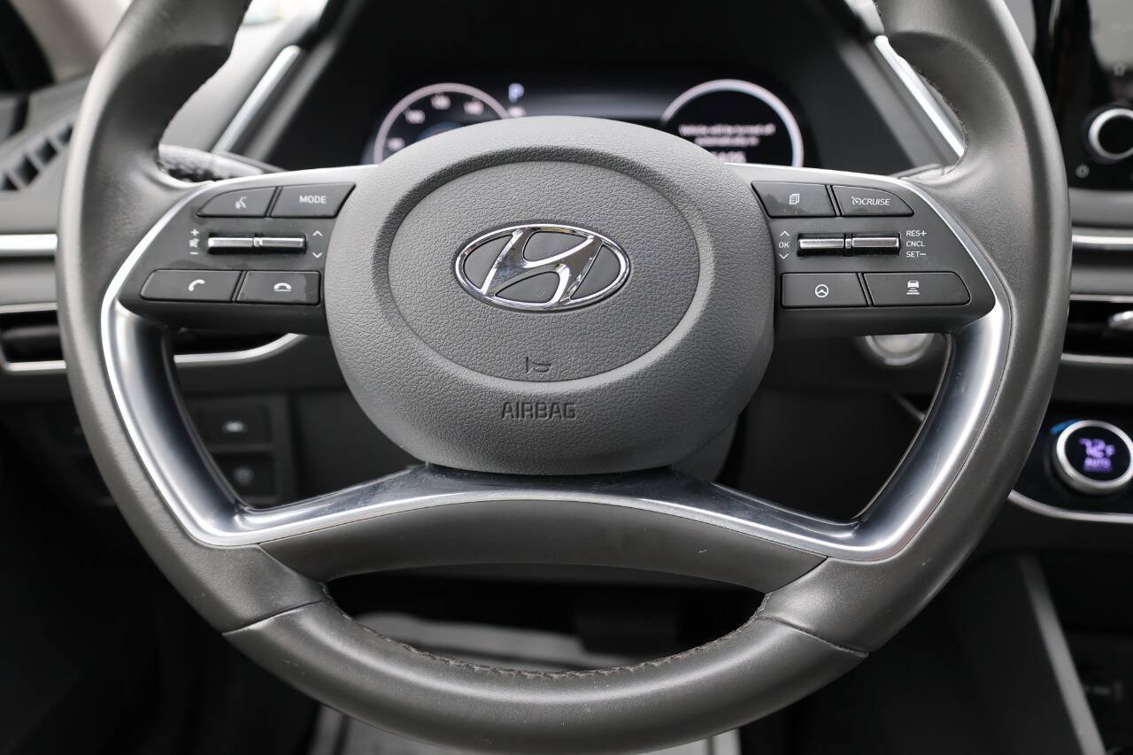 Used 2020 Hyundai Sonata SEL w/ Convenience Package FWD image 18