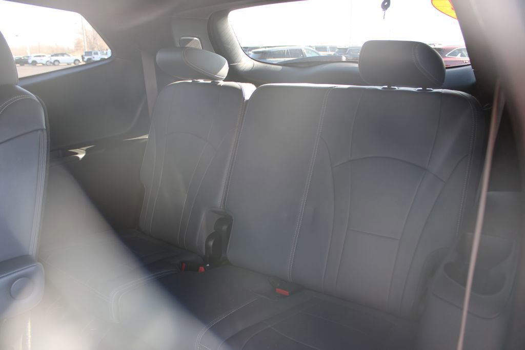 Used 2024 Buick Enclave Premium image 27