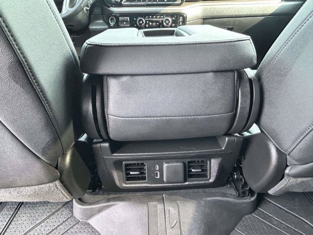 Used 2026 Chevrolet Silverado 1500 LT w/ Leather Package AWD/4WD image 27