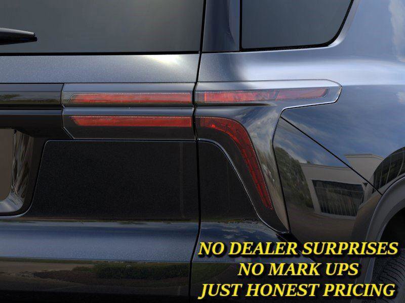 New 2026 Chevrolet Traverse LT FWD image 11