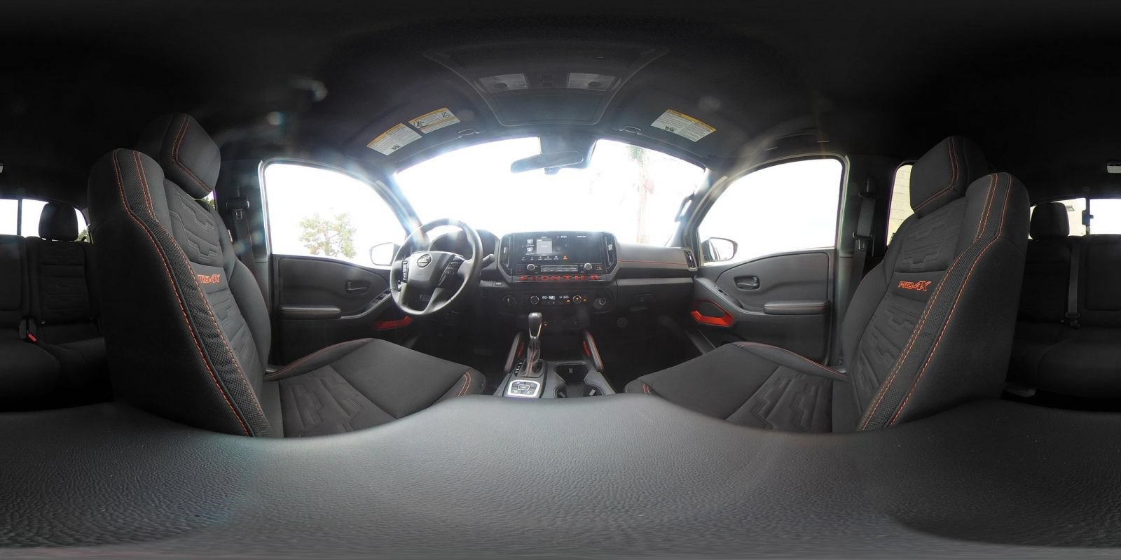 Used 2026 Nissan Frontier PRO-4X AWD/4WD image 42