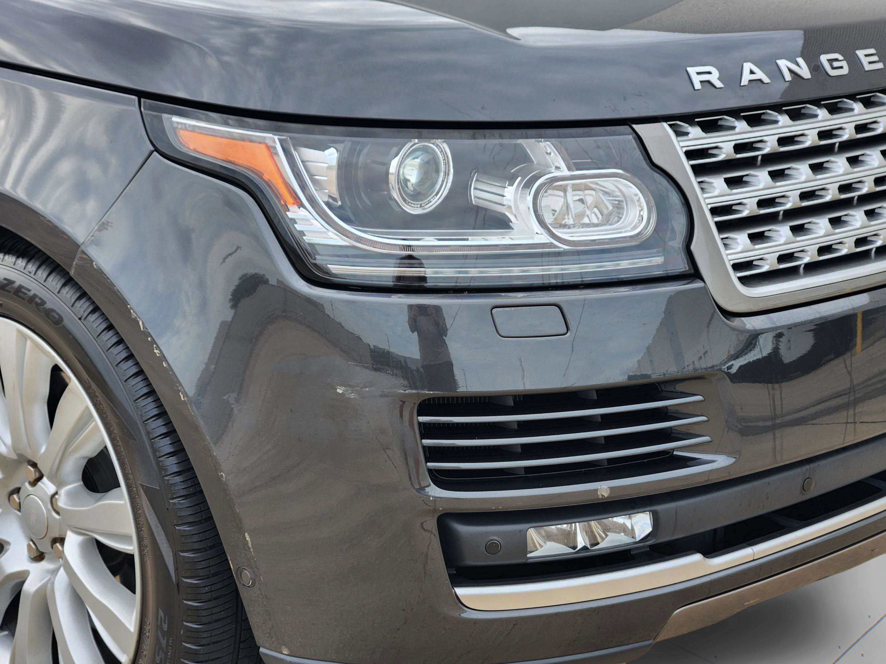 Used 2017 Land Rover Range Rover HSE AWD/4WD image 29