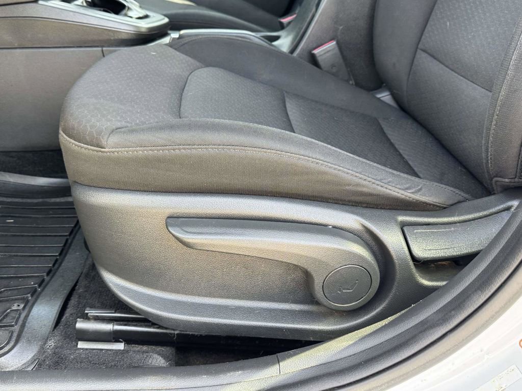 Used 2020 Hyundai Elantra SEL w/ Cargo Package (C1) image 20