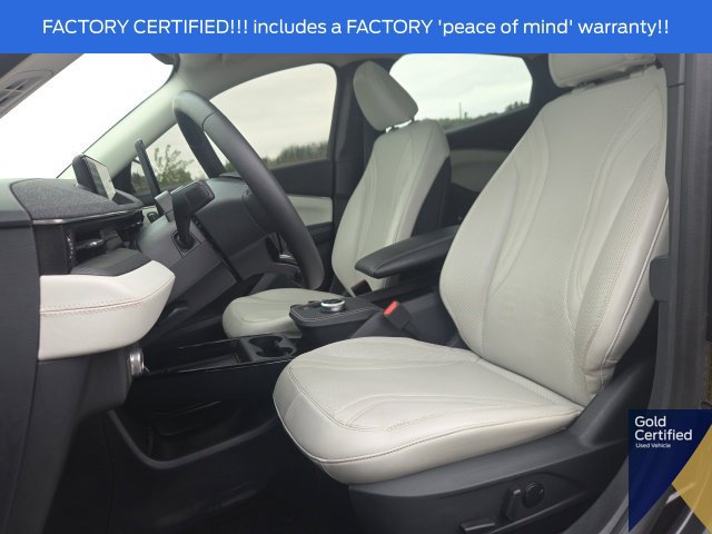 Used 2022 Ford Mustang Mach-E Premium AWD/4WD image 27