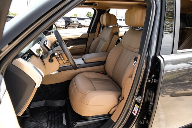 New 2026 Land Rover Range Rover Long Wheelbase Autobiography AWD/4WD image 44