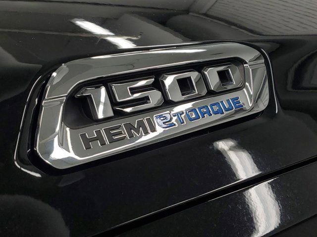 Used 2021 RAM 1500 Limited w/ Body Color Bumper Group RWD image 8