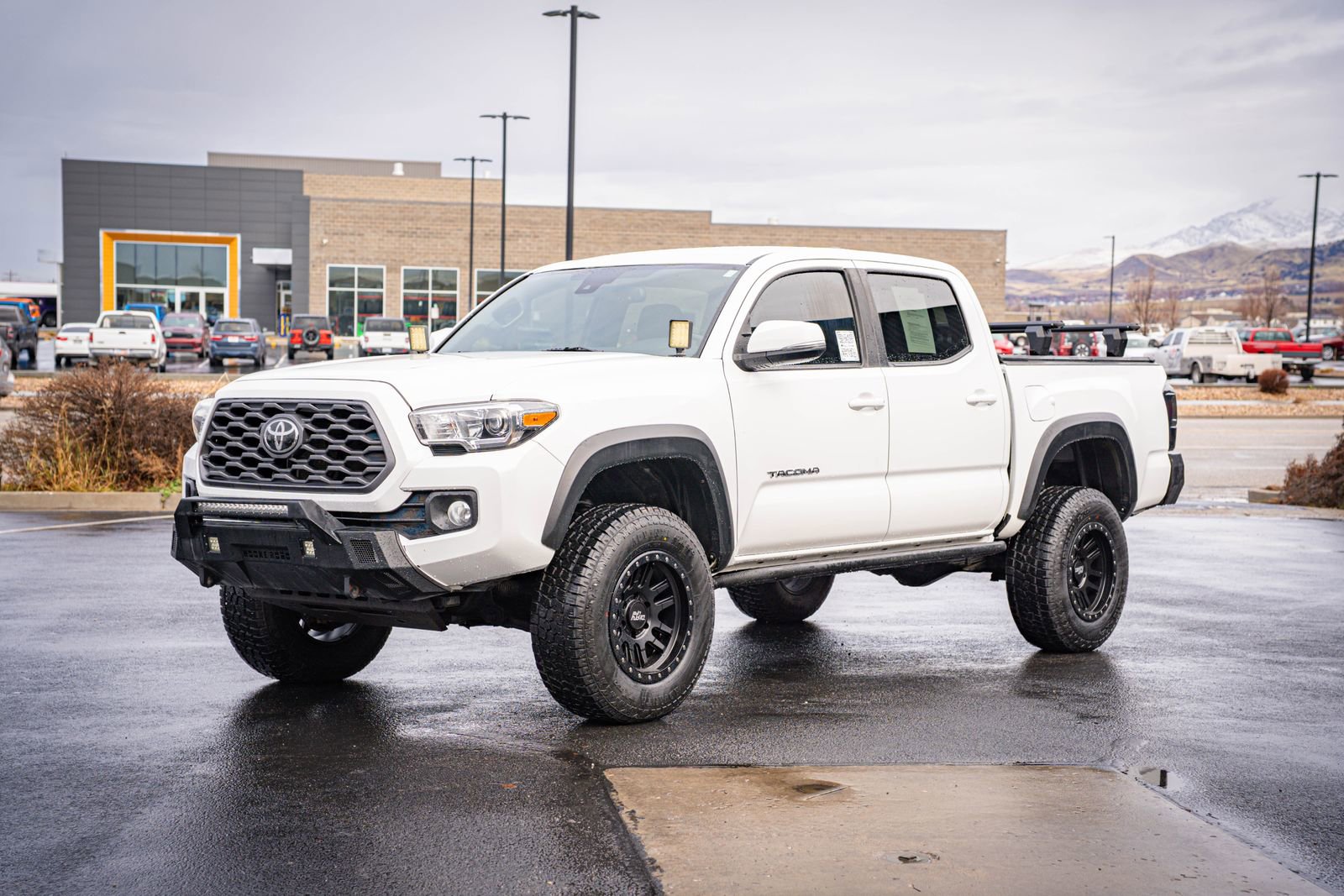 Used 2020 Toyota Tacoma TRD Off-Road image 12