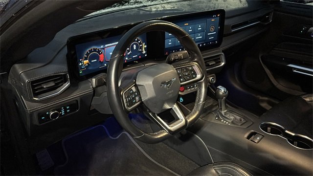 Used 2024 Ford Mustang Premium image 7