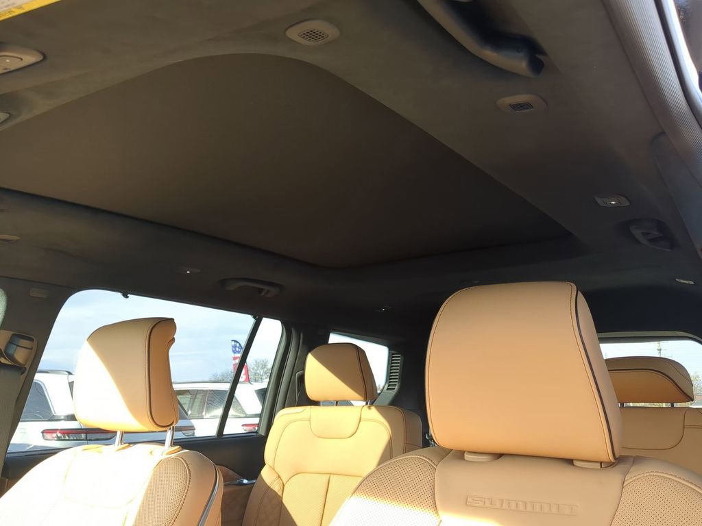 New 2025 Jeep Grand Cherokee L Summit image 14