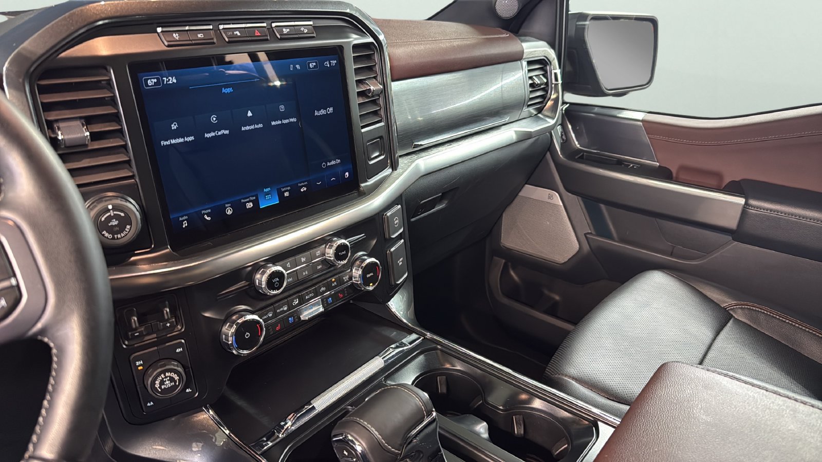 Used 2023 Ford F150 Lariat AWD/4WD image 18