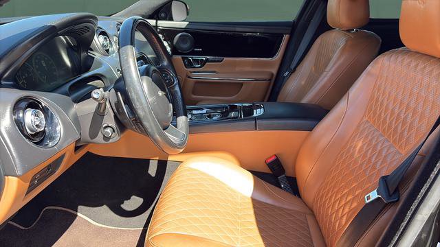 Used 2017 Jaguar XJ L Portfolio AWD/4WD image 17