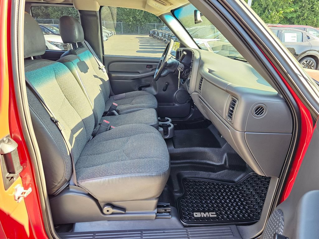 Used 2006 GMC Sierra 1500 W/T RWD image 23