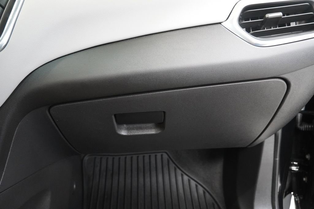 Certified 2023 Chevrolet Equinox LS image 37