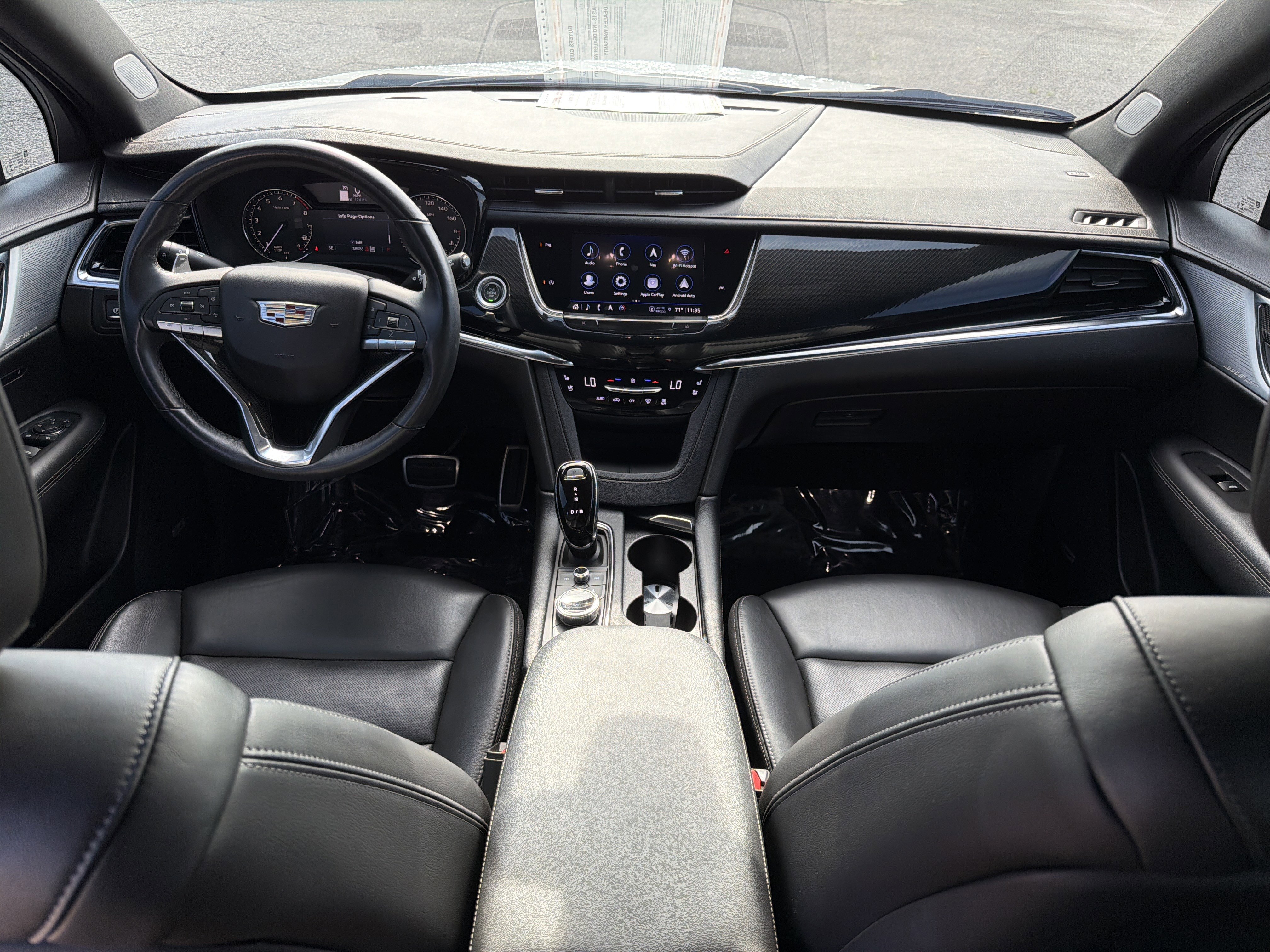 Used 2023 Cadillac XT6 Sport image 29