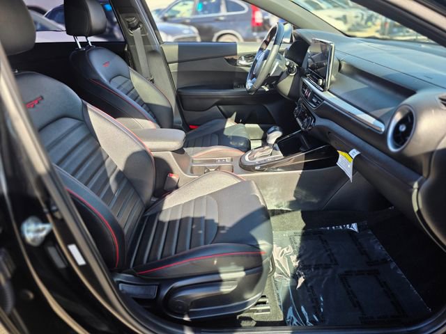 Used 2023 Kia Forte GT w/ GT2 Package image 10