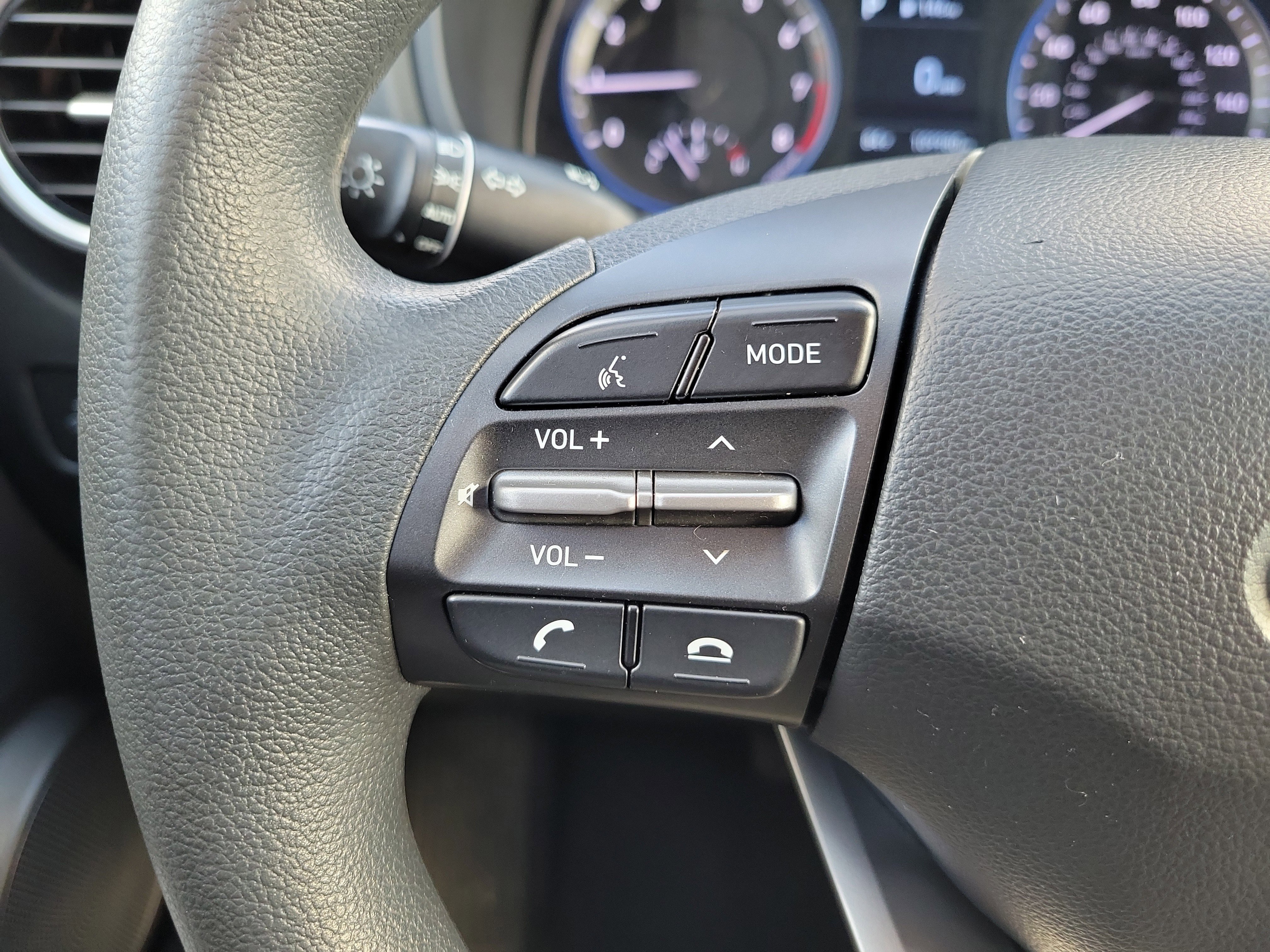 Used 2021 Hyundai Kona SE image 27