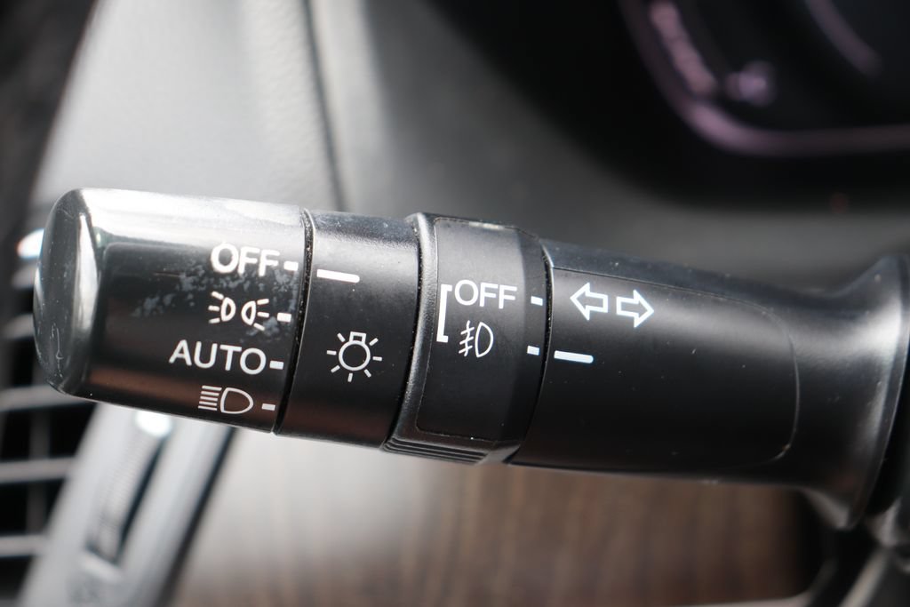 Used 2018 Honda Accord Touring image 23