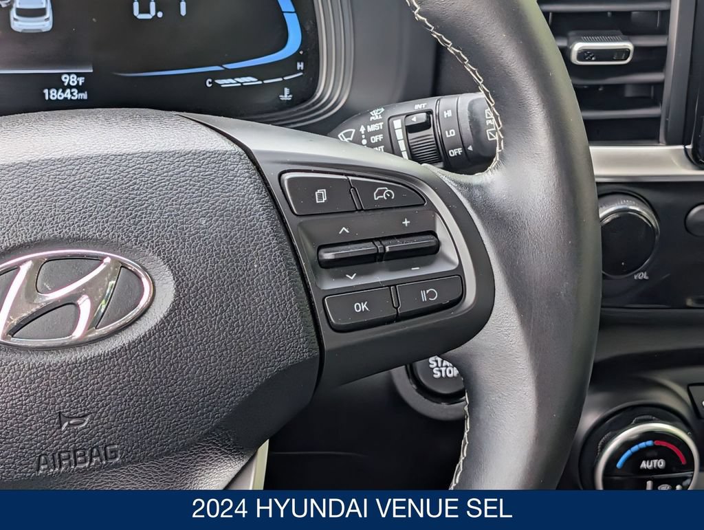 Certified 2024 Hyundai Venue SEL FWD image 22