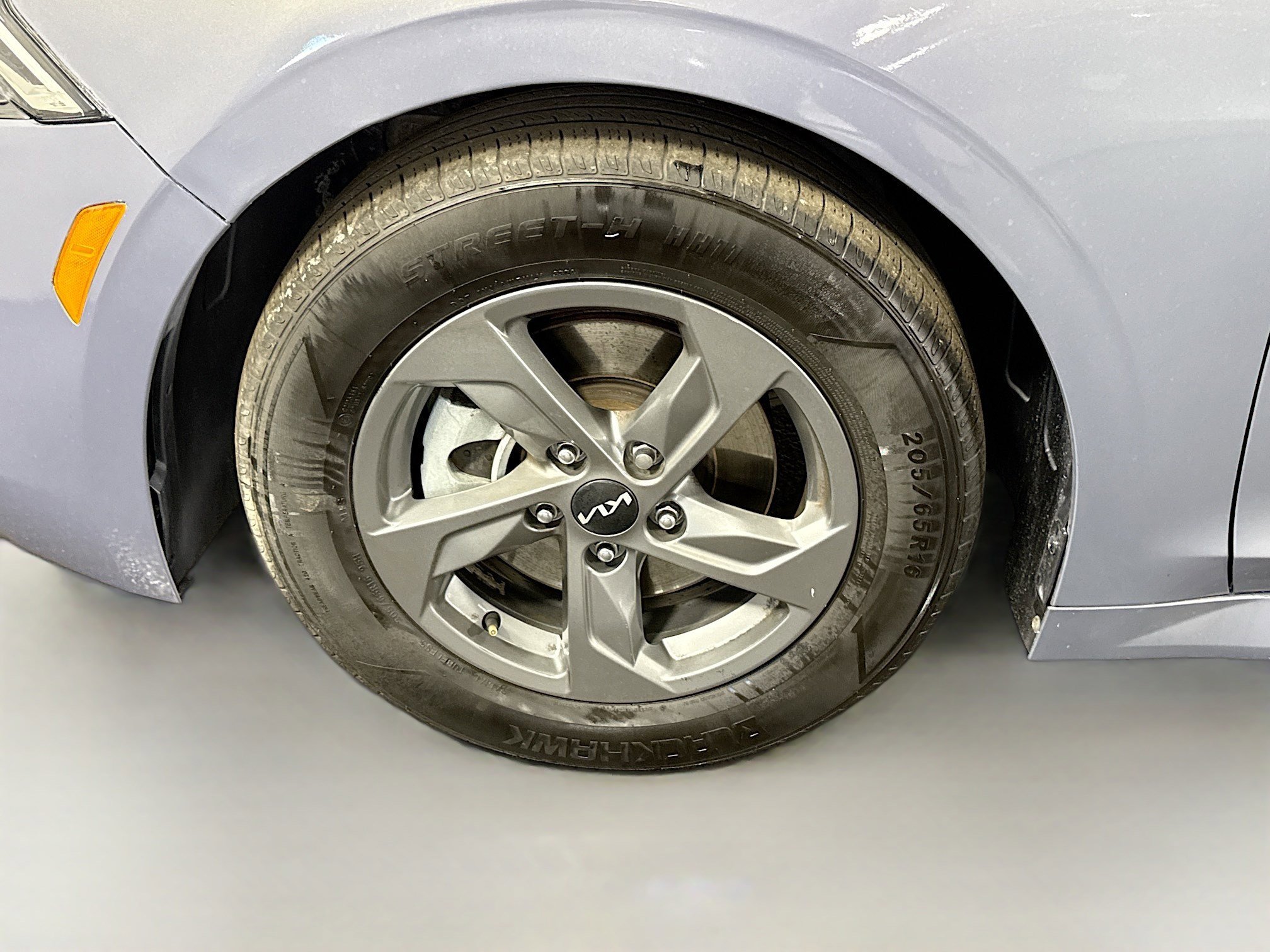 Used 2022 Kia K5 LX image 37