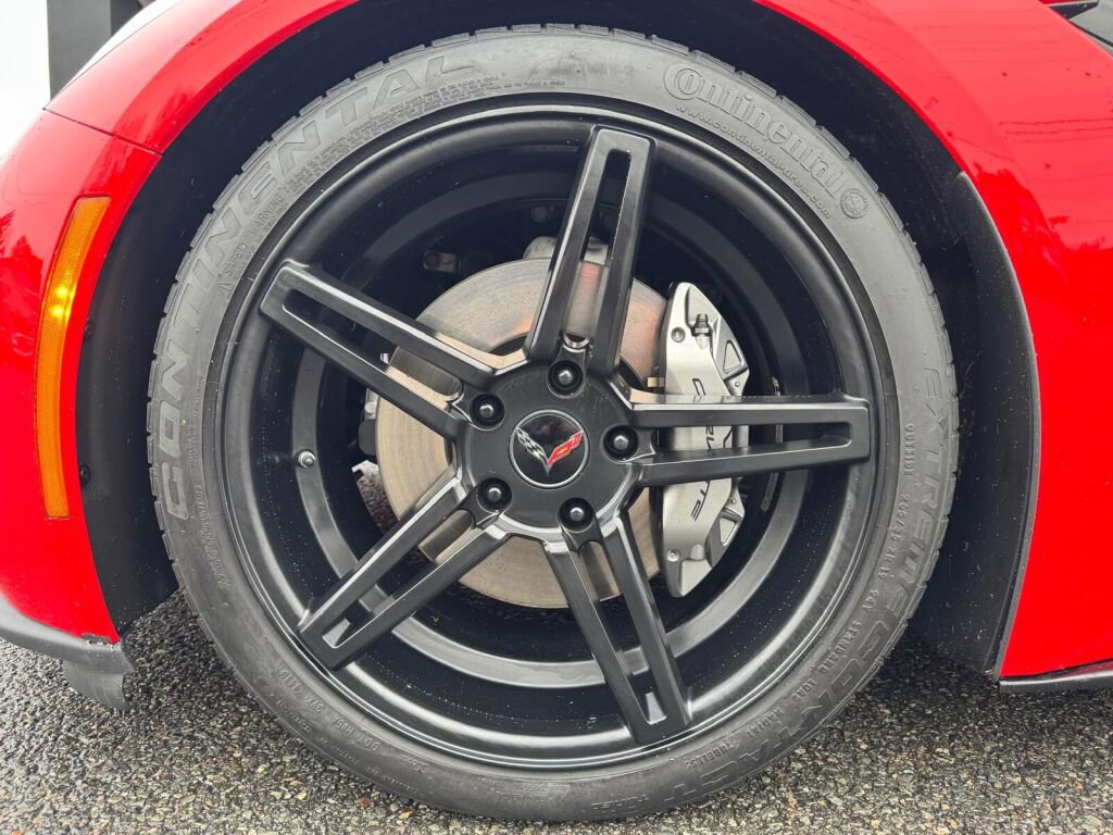 Used 2015 Chevrolet Corvette Stingray image 10