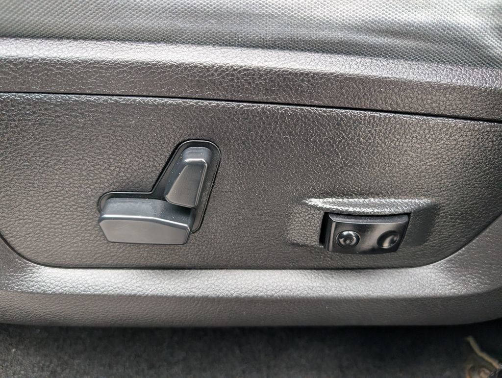 Used 2015 RAM 1500 Big Horn image 14